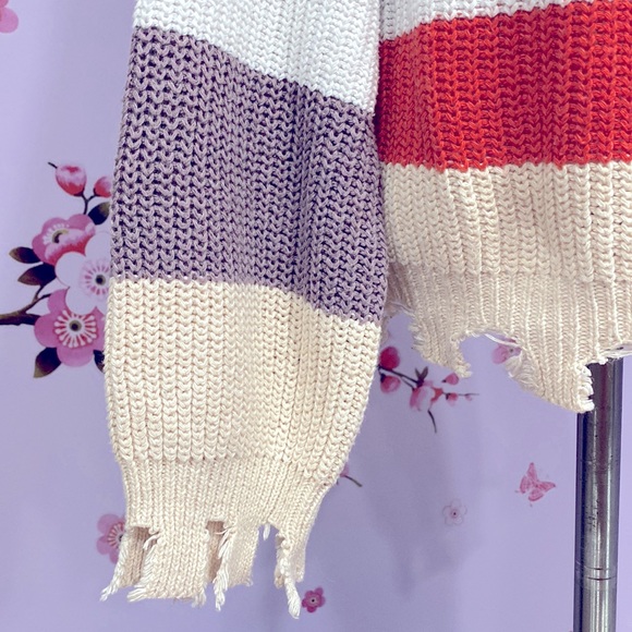 Shein Fringe Cropped Stylish Women's Oversized Sweater Size M Cool Design ! - Picture 5 of 8